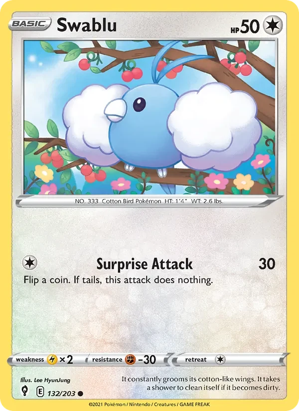 Swablu 132/203 Evolving Skies Pokémon card, Common, front scan